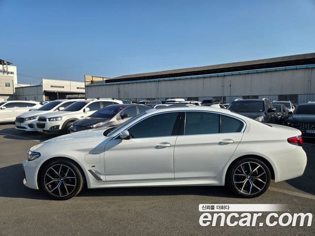 BMW 5시리즈 (G30) 530e M Sport, 2021 8