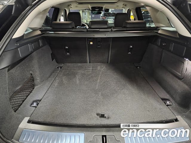 Land Rover Range Rover Velar 2.0 P250 Dynamic SE, 2025 18