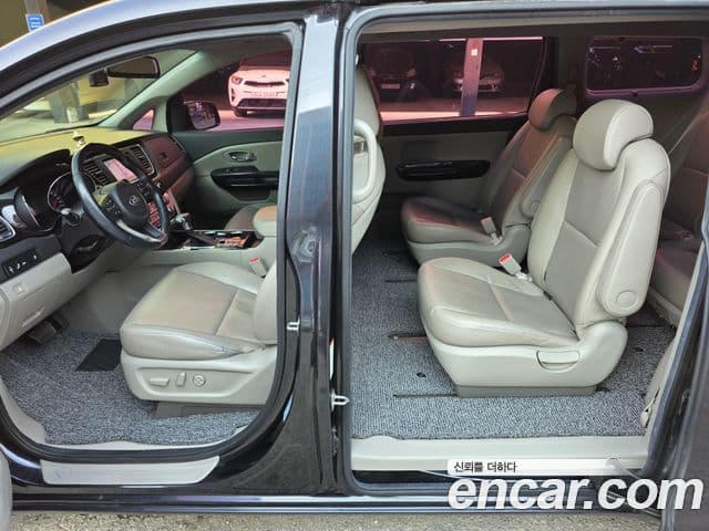 Kia The / новый New Carnival Prestige, 2019 13