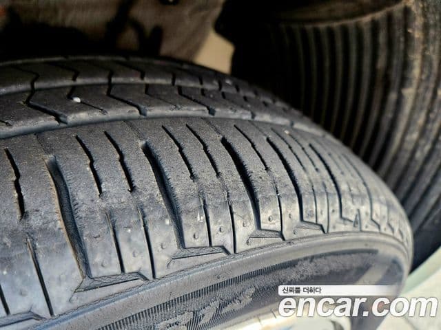 Kia All New Morning Deluxe Trendy, 2015 10