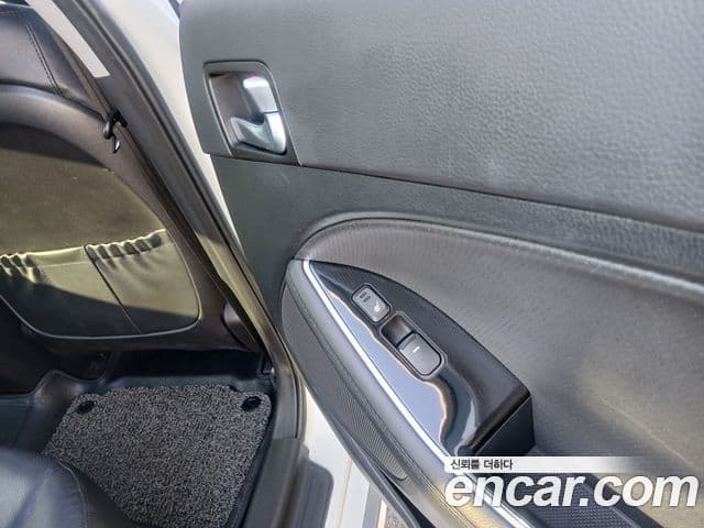 Kia K5 гибрид Prestige, 2015 9