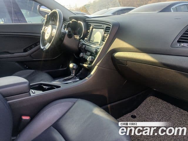 Kia K5 гибрид Prestige, 2015 10