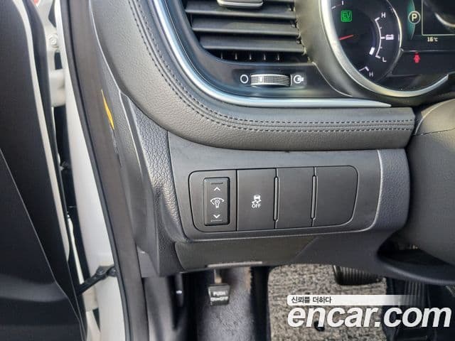 Kia K5 гибрид Prestige, 2015 15