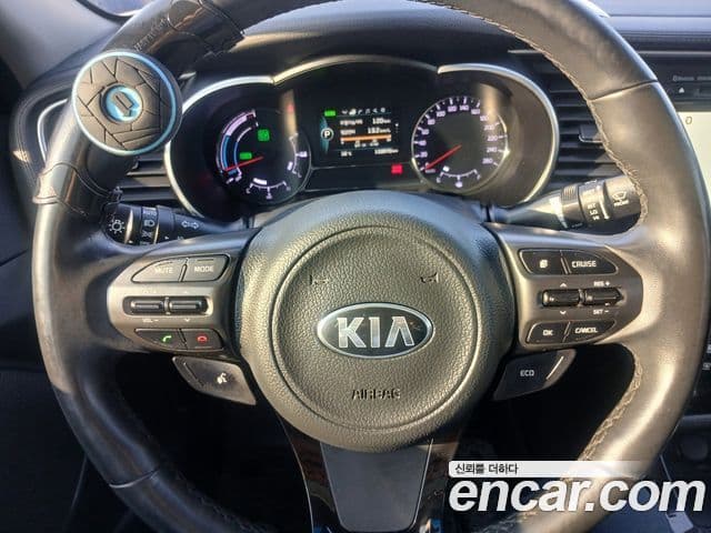 Kia K5 гибрид Prestige, 2015 17