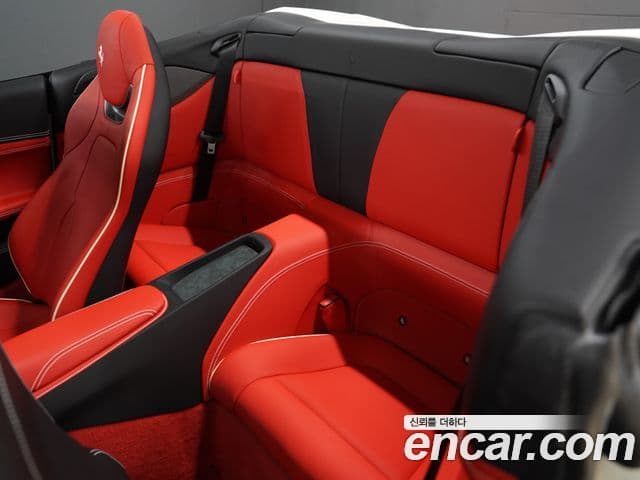 Ferrari 포르토피노 M 3.9 V8, 2022 11