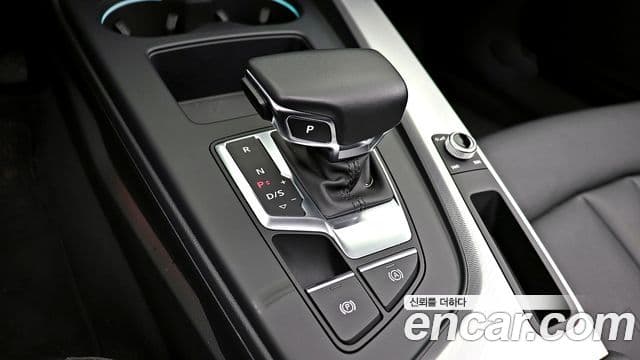 Audi A4 (B9), 2023 9