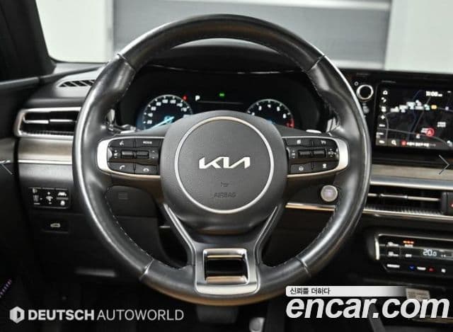 Kia K5 3세대 Signature, 2022 13