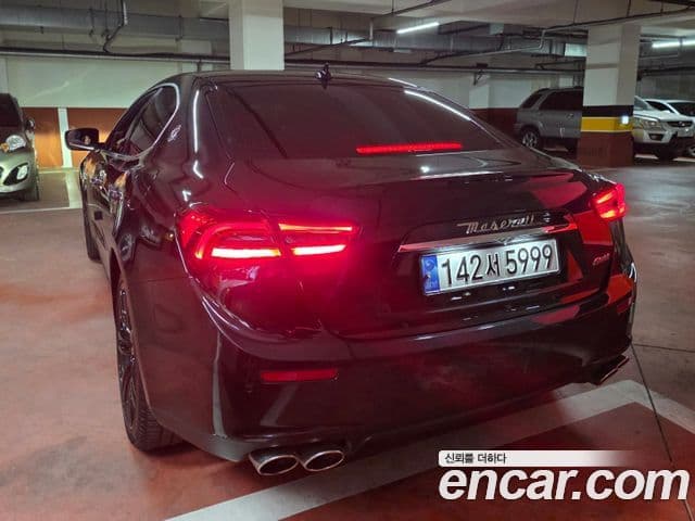 Maserati 기블리 3세대, 2015 4