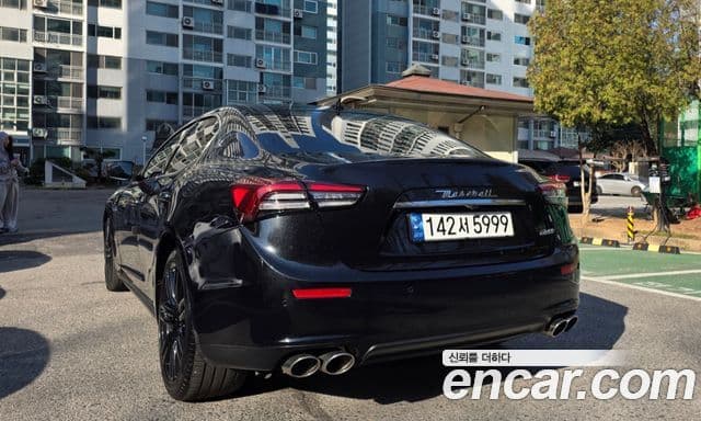 Maserati 기블리 3세대, 2015 8