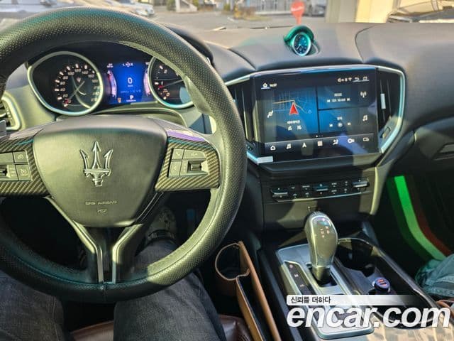 Maserati 기블리 3세대, 2015 10