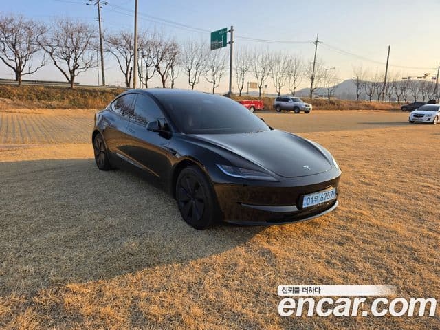 Tesla модель 3 Long Range AWD, 2024 1