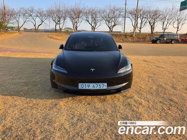 Tesla модель 3 Long Range AWD, 2024 2