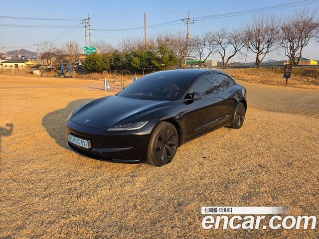 Tesla модель 3 Long Range AWD, 2024 3
