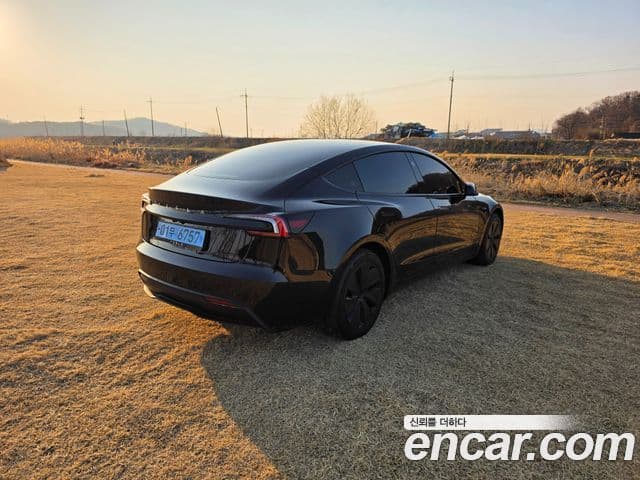 Tesla модель 3 Long Range AWD, 2024 7