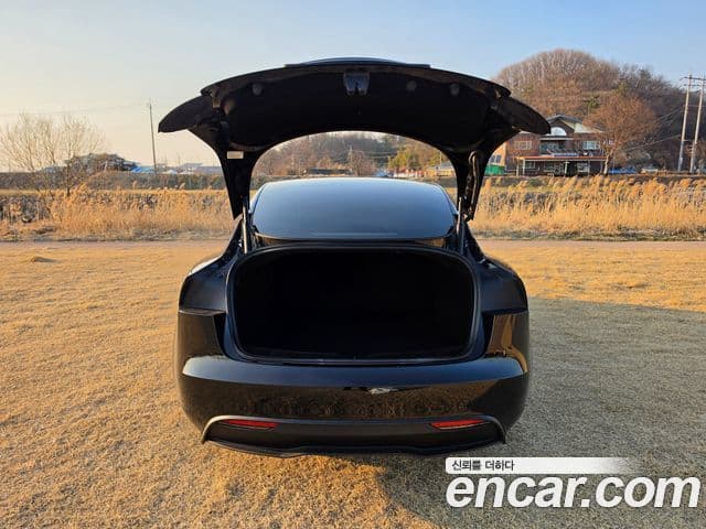 Tesla модель 3 Long Range AWD, 2024 9