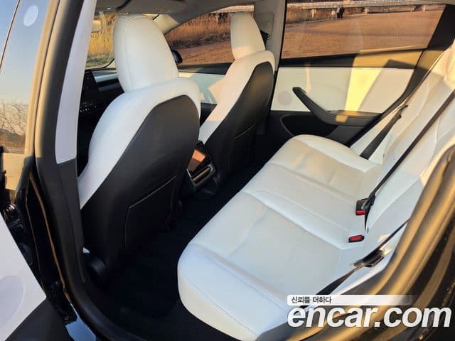 Tesla модель 3 Long Range AWD, 2024 13