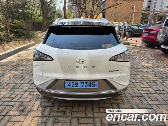 Hyundai NEXO Premium, 2023 6