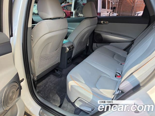 Hyundai NEXO Premium, 2023 18