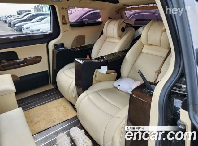 Kia All New Carnival President, 2016 6