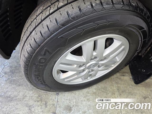 Hyundai Grand Starex Modern, 2018 17