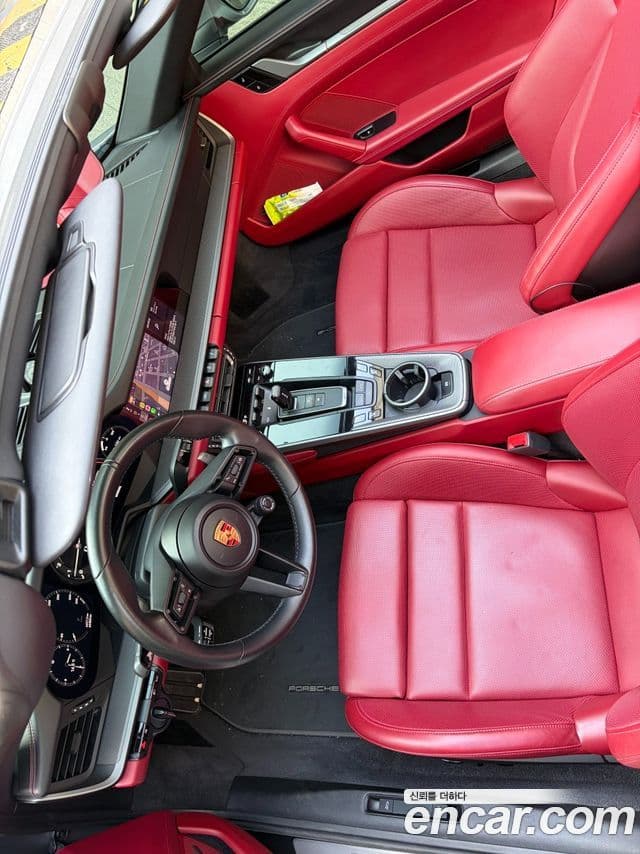 Porsche 911 (992) Carrera кабриолет, 2021 11