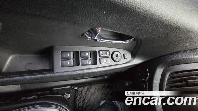 Kia Sportage R дизель 4WD Limited, 2011 15