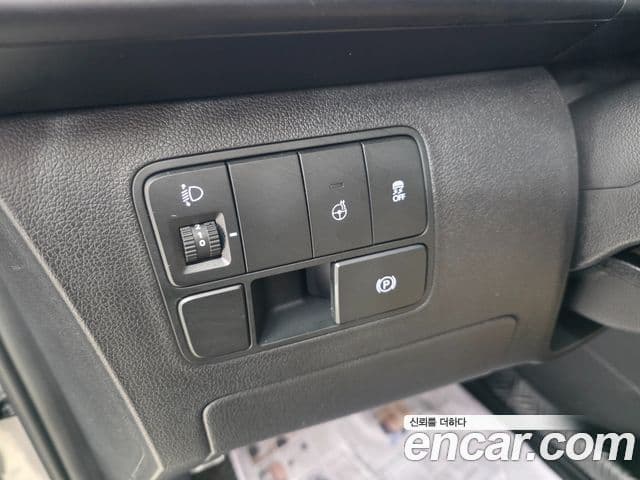 Hyundai Staria Modern, 2025 6