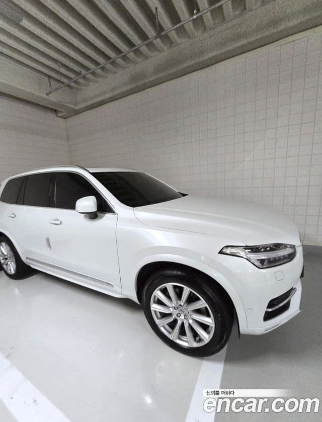 Volvo XC90 2세대 D5 Inscription, 2017 3