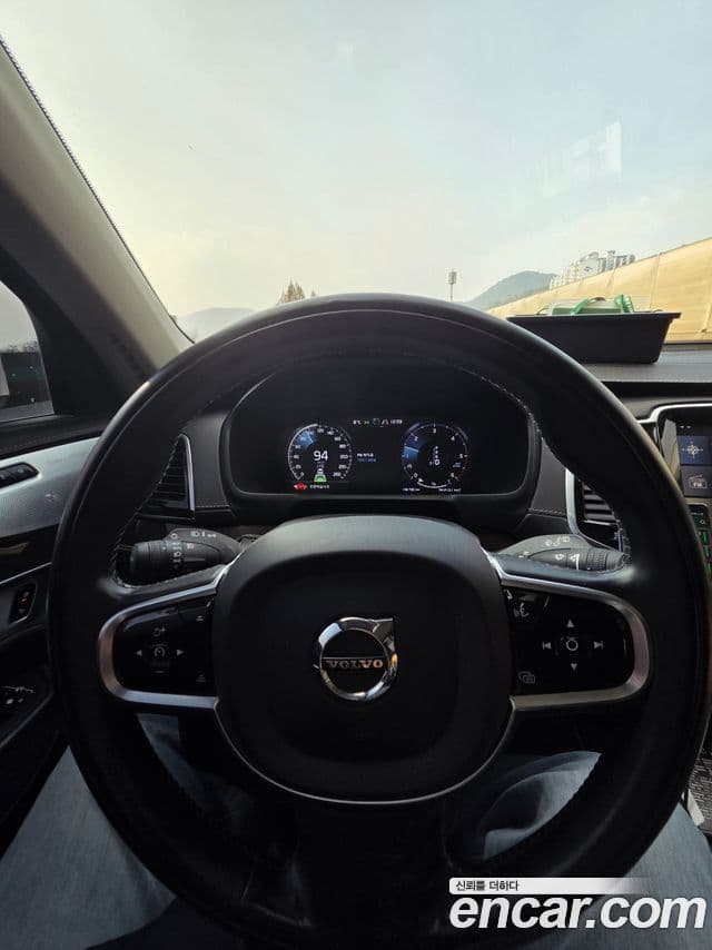 Volvo XC90 2세대 D5 Inscription, 2017 10