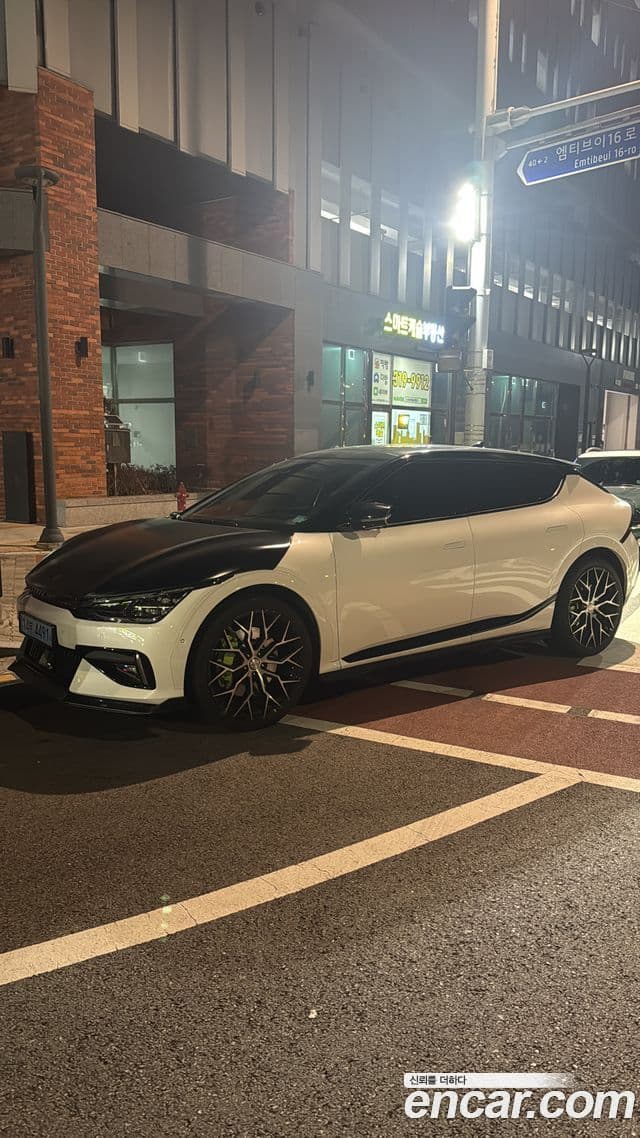 Kia EV6 GT 4WD, 2023 1