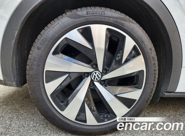 Volkswagen ID.5 Pro, 2025 11