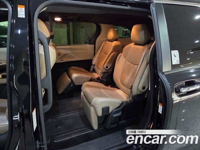 Toyota Sienna 4세대, 2022 7