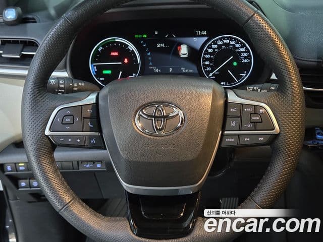 Toyota Sienna 4세대, 2022 10