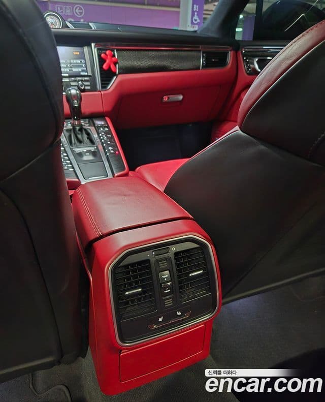 Porsche Macan 95B, 2015 9