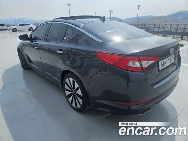 Kia The / новый New K5 Noblesse, 2013 18