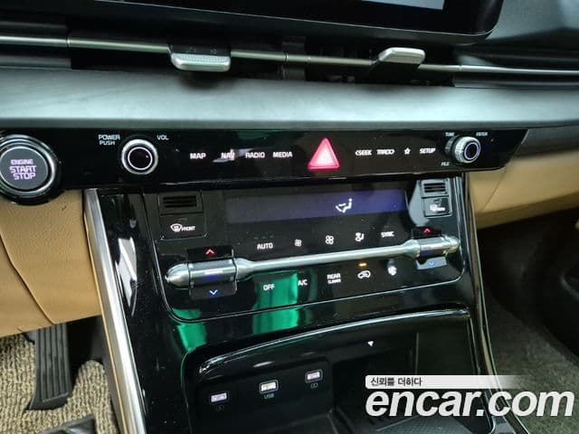 Kia Carnival 4세대 Signature, 2021 10