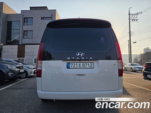 Hyundai Staria Smart, 2022 все фото