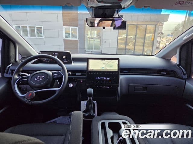 Hyundai Staria Smart, 2022 9
