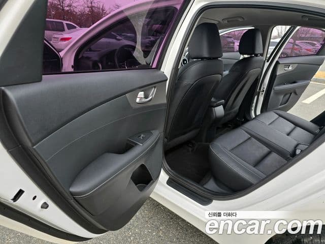 Kia All New K3 Luxury, 2019 13