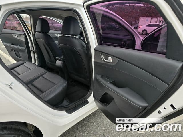 Kia All New K3 Luxury, 2019 14