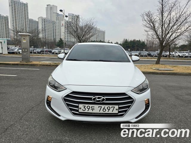 Hyundai Avante AD 1.6 GDI Value Plus, 2018 3