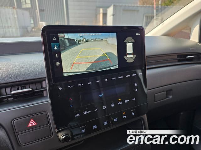 Hyundai Staria Modern, 2025 14