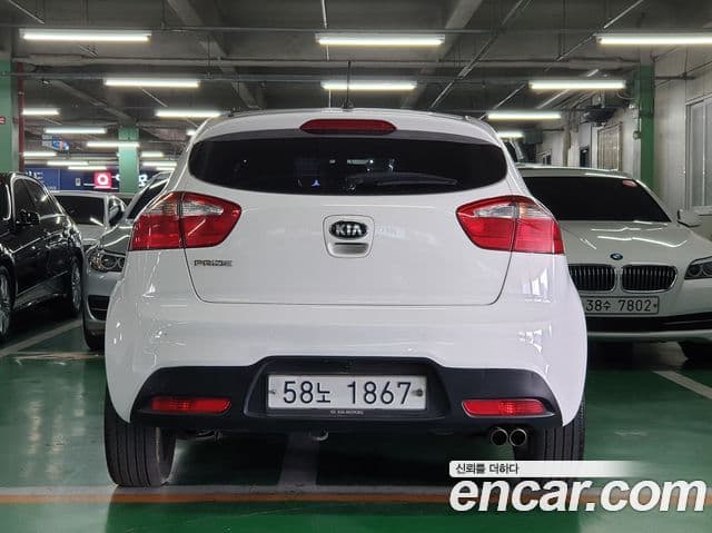 Kia All New Pride Prestige, 2014 4