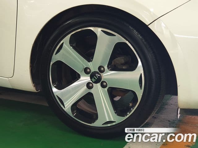 Kia All New Pride Prestige, 2014 все фото