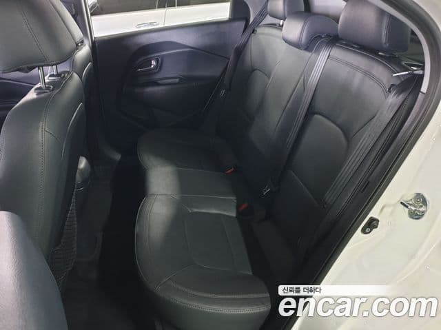 Kia All New Pride Prestige, 2014 12