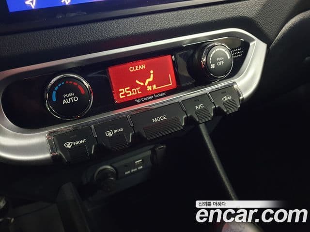 Kia All New Pride Prestige, 2014 14