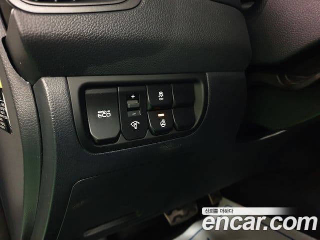 Kia All New Pride Prestige, 2014 16