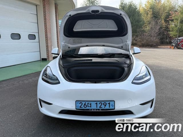 Tesla модель Y Standard Range RWD, 2021 10