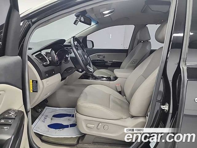 Kia The / новый New Carnival Prestige, 2019 11