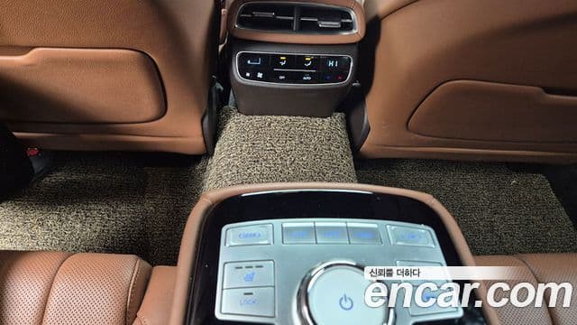 Genesis G80 (RG3) бензин 2.5 турбо 2WD, 2024 13